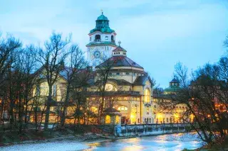 20201222_Perfekter_Saunatag Das Müller'sche Volksbad bei Nacht