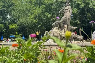 Neptunbrunnen im Alten Botanischen Garten Neptunbrunnen im Alten Botanischen Garten